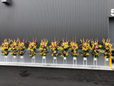 竣工お祝いスタンド花｜「花のクボタ」　（群馬県高崎市の花キューピット加盟店 花屋）のブログ
